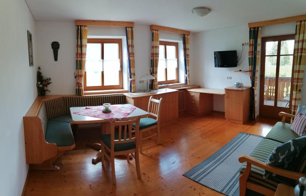 Lenzerhof Farm stay Graen
